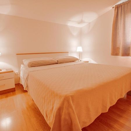 Apartments Lea Porec Exterior photo